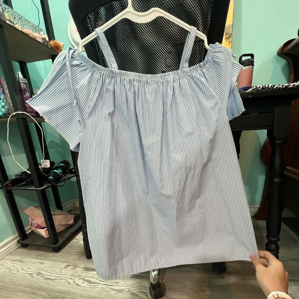 i never wore this, it is brand new from a boutique